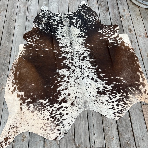 Other - Genuine Cowhide Rug Throw Hide New Black White brown
